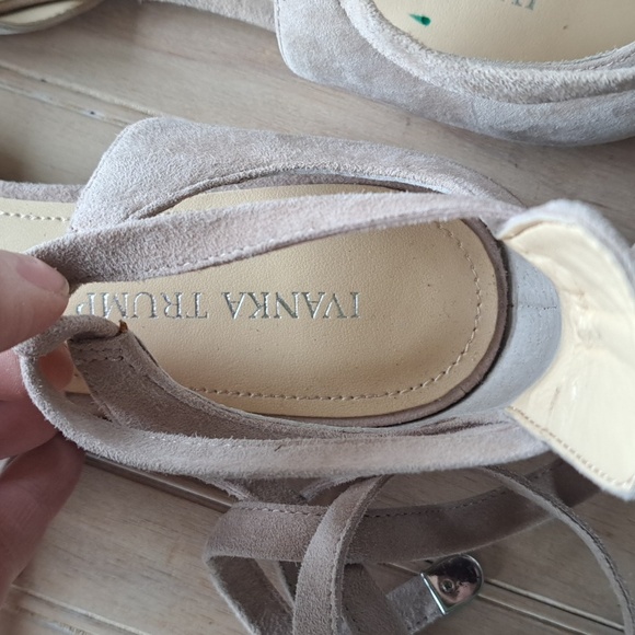 Ivanka Trump Elise Suede Leather Ankle Straps D'Orsay Cream Ballet Flats - Picture 5 of 13